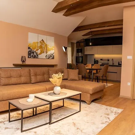 Villa Selzo Lux *