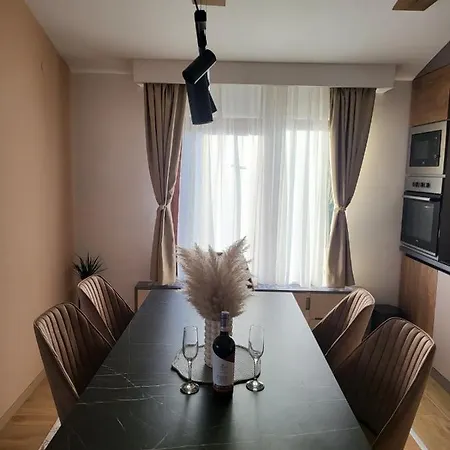 Selzo Lux Пале