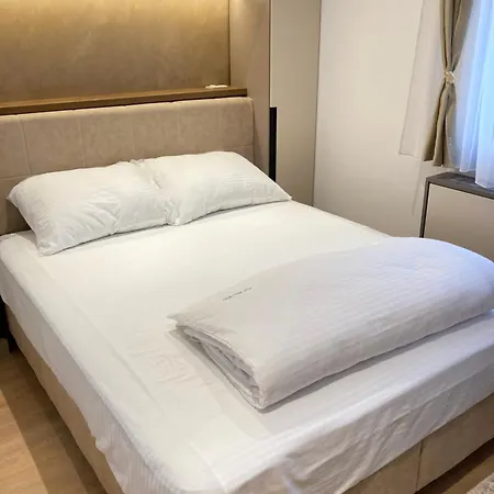 Selzo Lux Villa *